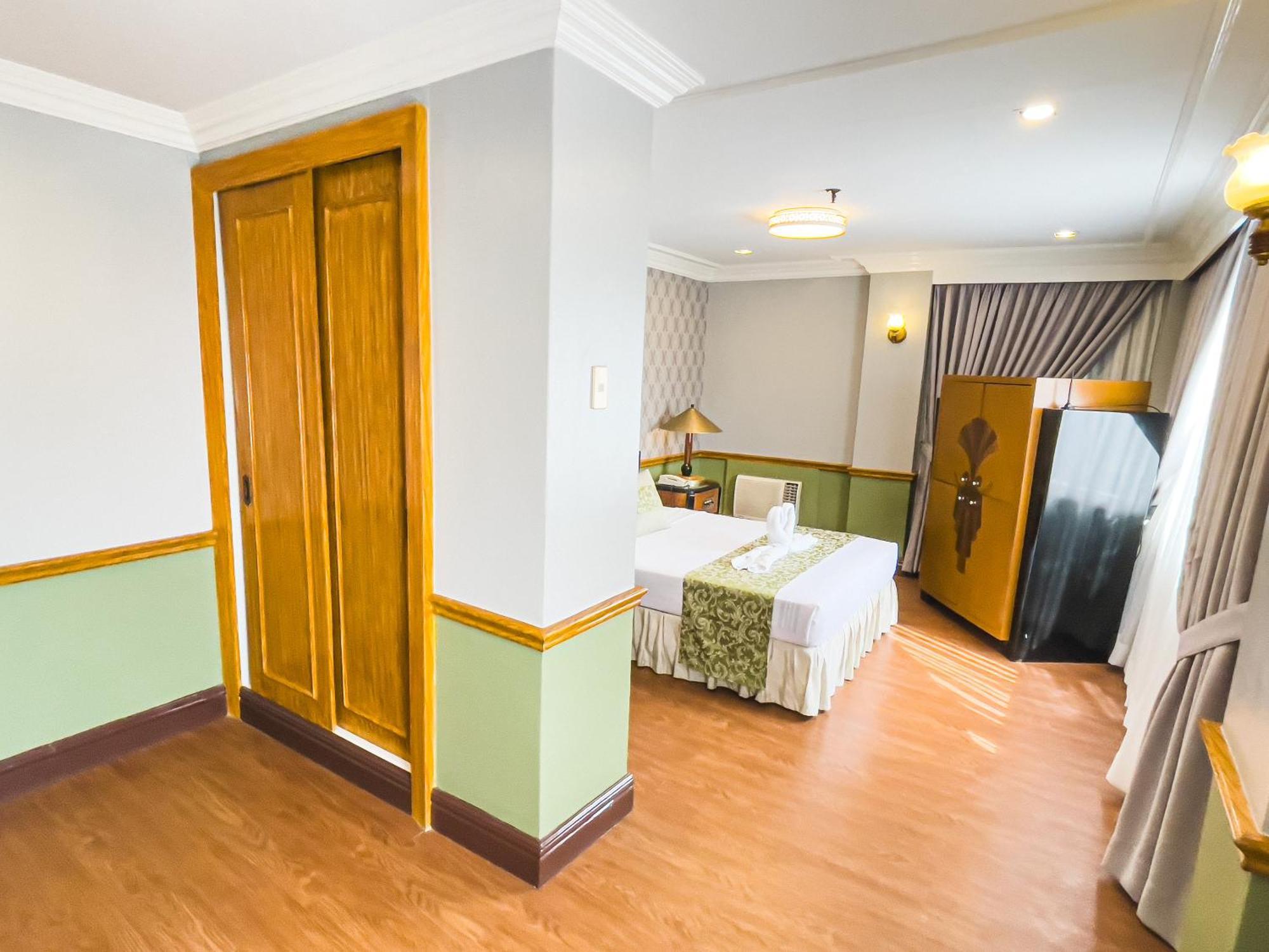 Miramar Hotel Manila